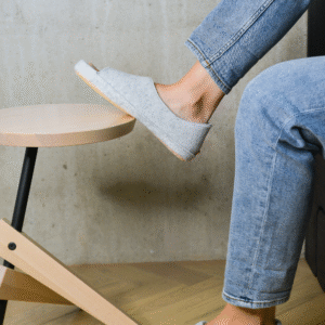 Alternative view of TOKU Bern Slippers - White