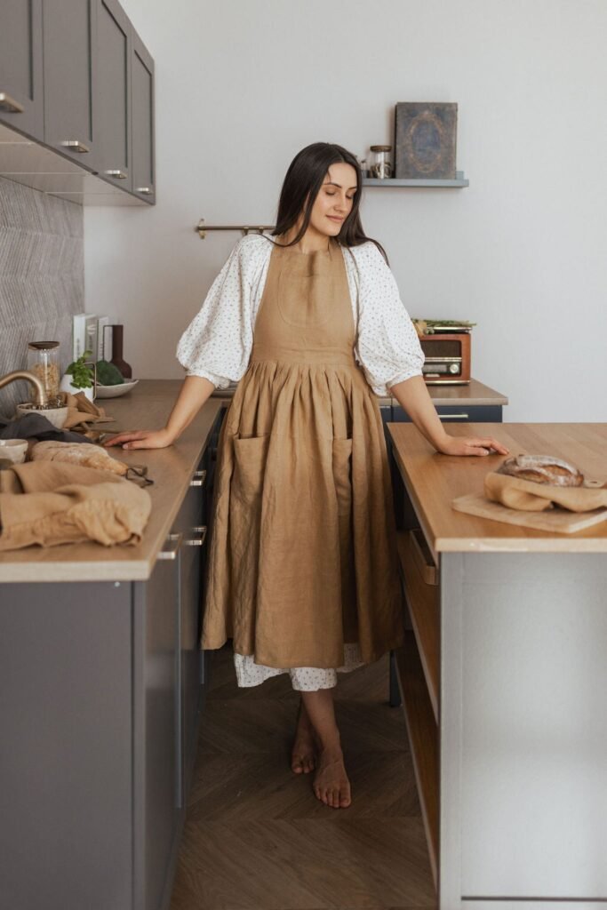 Kitchen & Dining