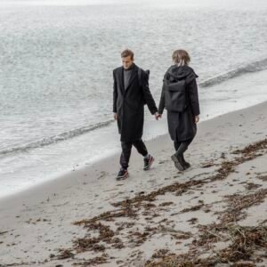 NORDHALE HØLAR weatherproof backpack, handmade unisex minimalist bag with laptop sleeve and dual-zipper top