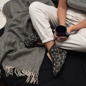 Barefoot wool slippers Trolla with dots – handmade by OmaKing, natural wool indoor shoes, Nordic barefoot comfort