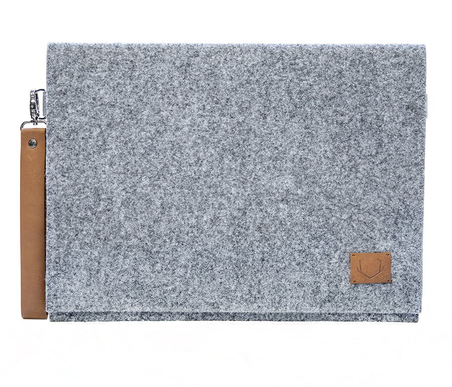 Nešiojamojo kompiuterio krepšys „Berg“ 15″ – pilkas NORDHALE Berg 15–16 inch laptop bag grey, handmade felt document case with wrist strap