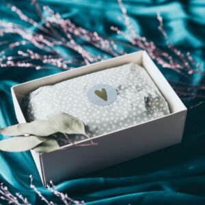 Alternative view of “I See You!" Gift Box