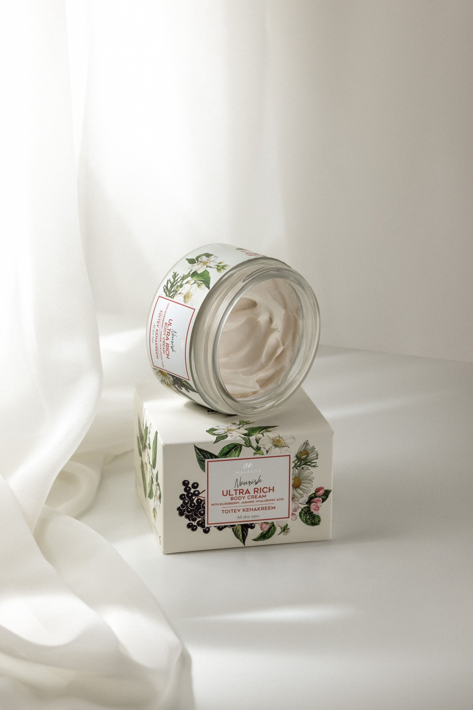 Nourishing Body Cream With Elderberry, Jasmine And Hyaluronic Acid, 200 ml Nourishing Body Cream With Elderberry, Jasmine And Hyaluronic Acid, 200 ml - Image 2