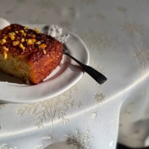 Round Tablecloth - Golden Snowfall Round Tablecloth - Golden Snowfall - Image 6